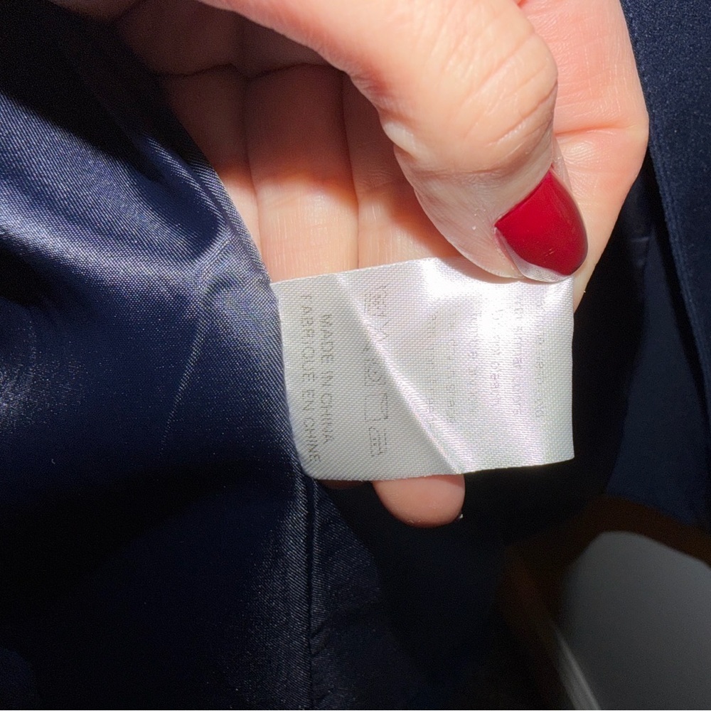 Women’s Navy Blazer - Picture 4 of 5
